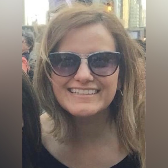 Meet the Posher - Picture 1 of 1